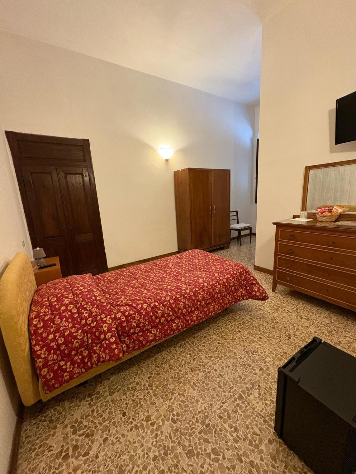 أمبيرتيدي Agriturismo Montecorona المظهر الخارجي الصورة